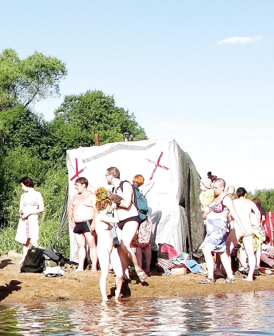 25P Camp Empty Hills