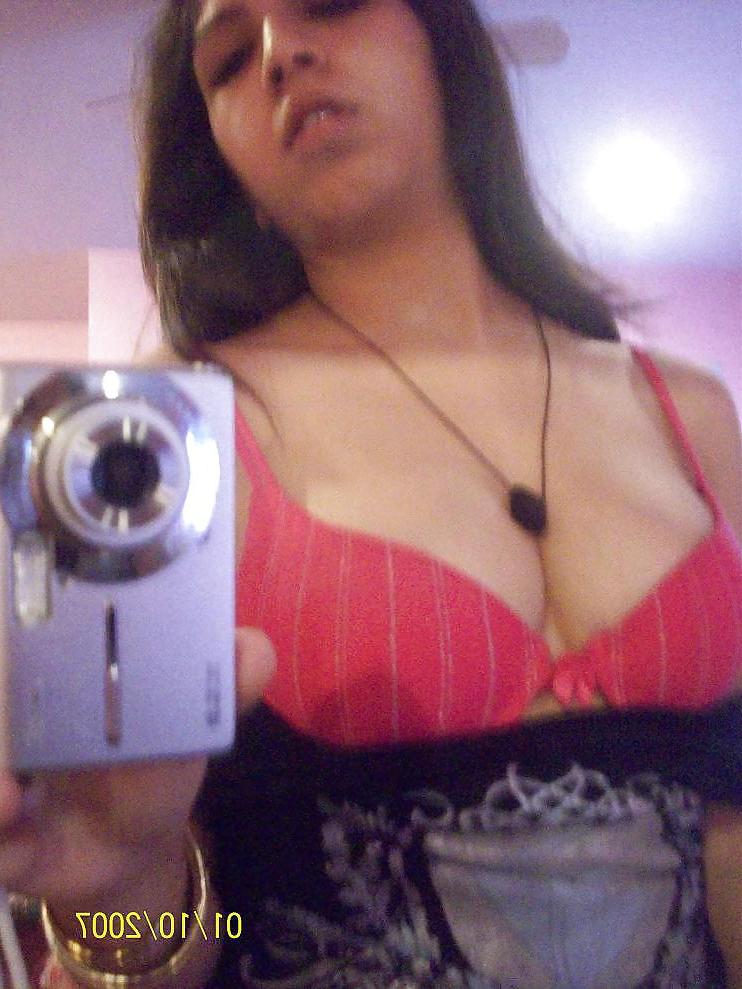 12P Paki slut from west london 