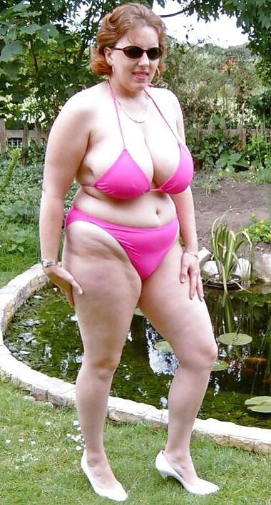 25P Swimsuits bikinis bras bbw mature dressed teen big huge - 37