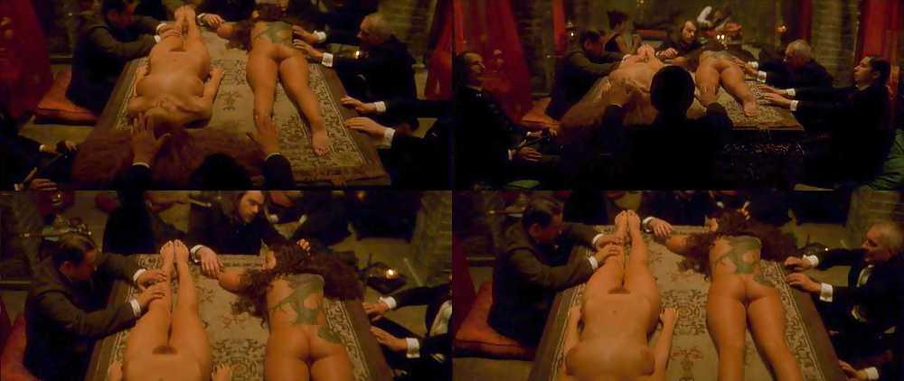22P Scary Movie Nudity