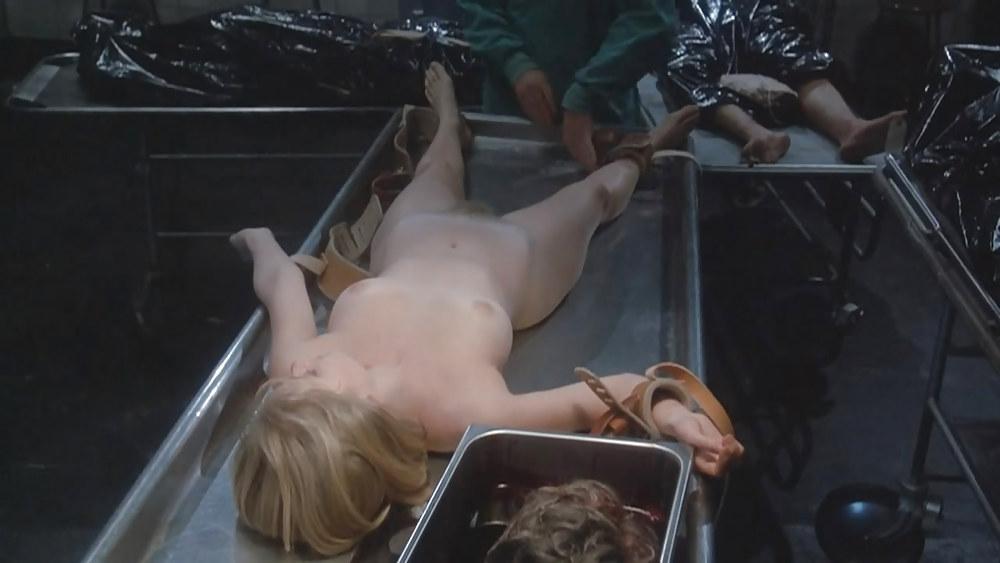 22P Scary Movie Nudity