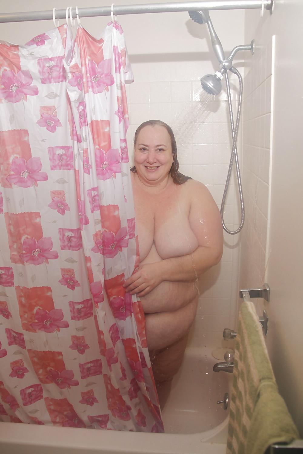 9P BBW in shower