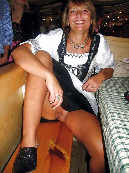 25P UPSKIRT FOR LOVINGPANTYS