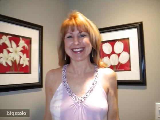 25P Internet Dating Women, Non Nude