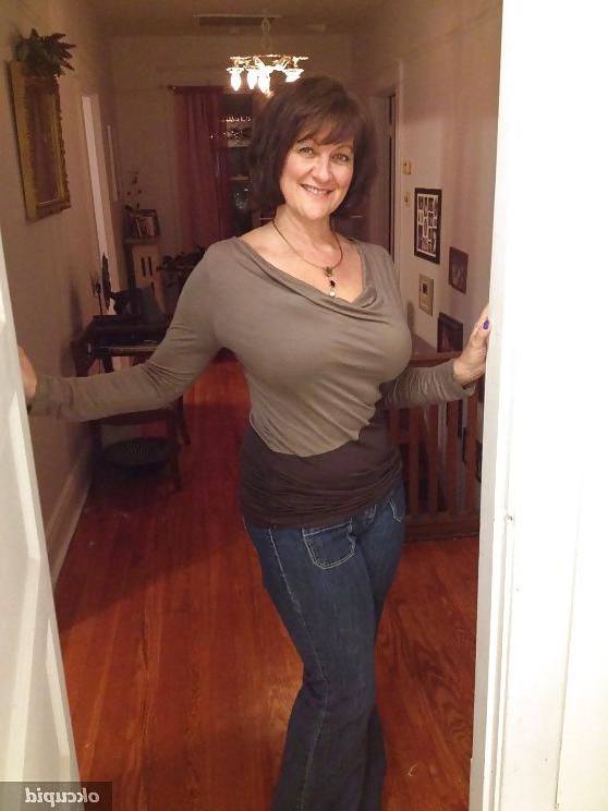 25P Internet Dating Women, Non Nude