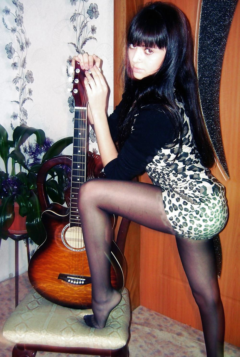 25P Teenage Girls In Tights by DarKKo
