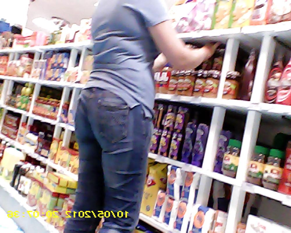 11P Voyeur (with my small SpyCam)