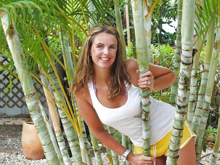 17P How would you fuck my brothers sexy mature wife?