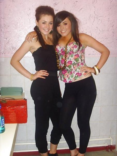 25P Facebook Sluts in hot leggings 8