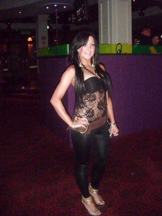 25P Facebook Sluts in hot leggings 9