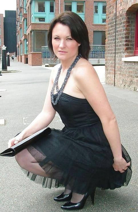 25P Beine, Hintern, Nylons, Roecke, Stiefel 2