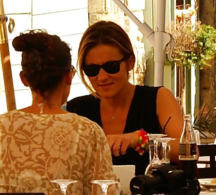7P Voyeur MILFS in France