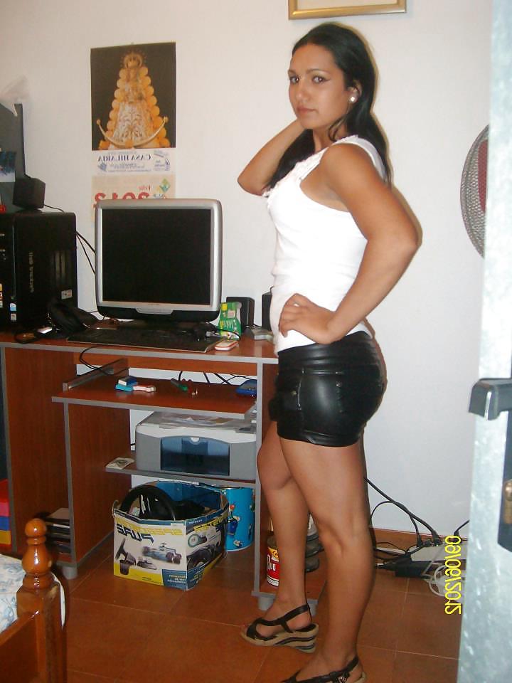 12P Romanian girl: Ana