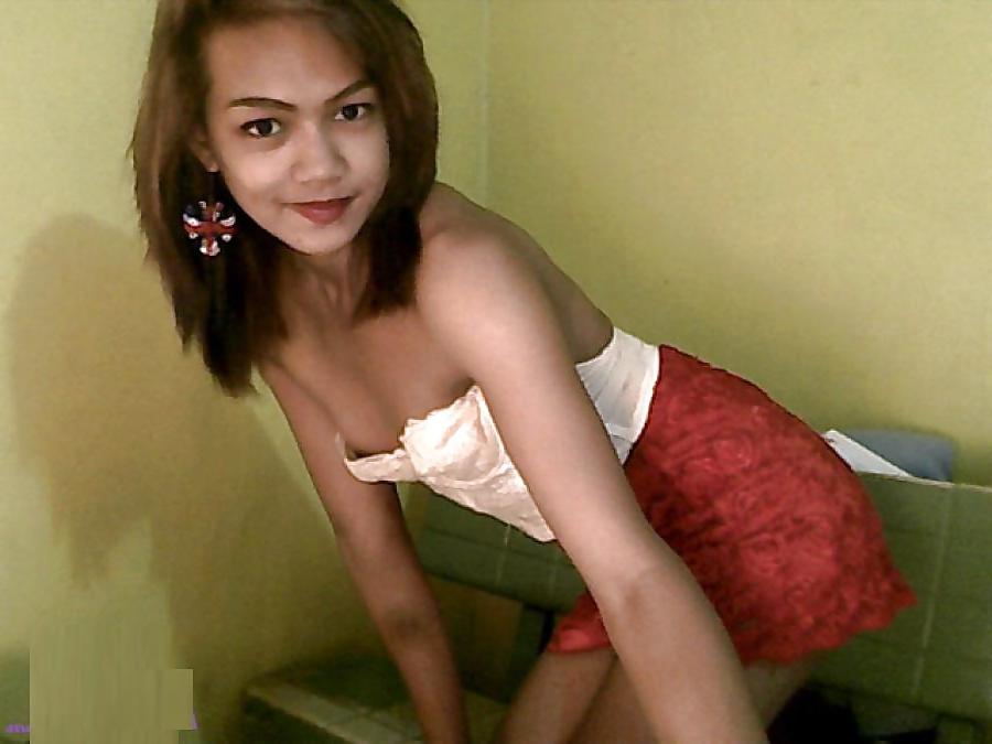 6P Another cute 18 year old Filipina ladyboy