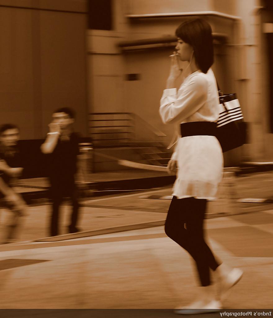 25P Smoking 011 - Asian Candids (Mostly Japanese)