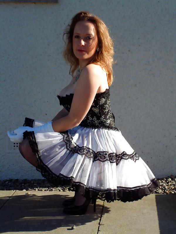 25P Hotlegs-lady stephanie 16