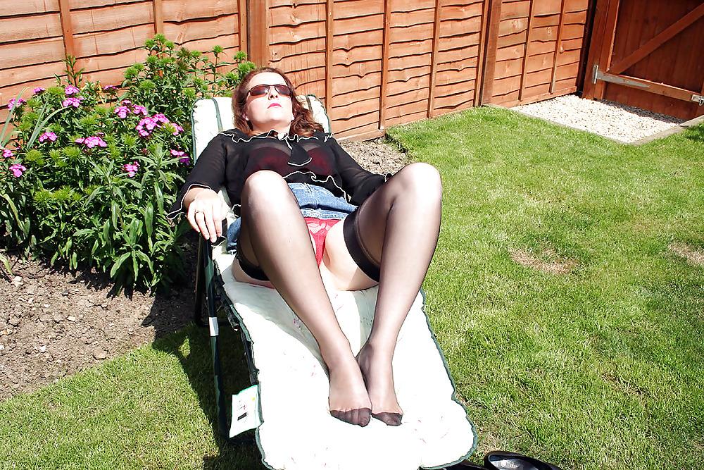 25P Hotlegs-lady stephanie 4