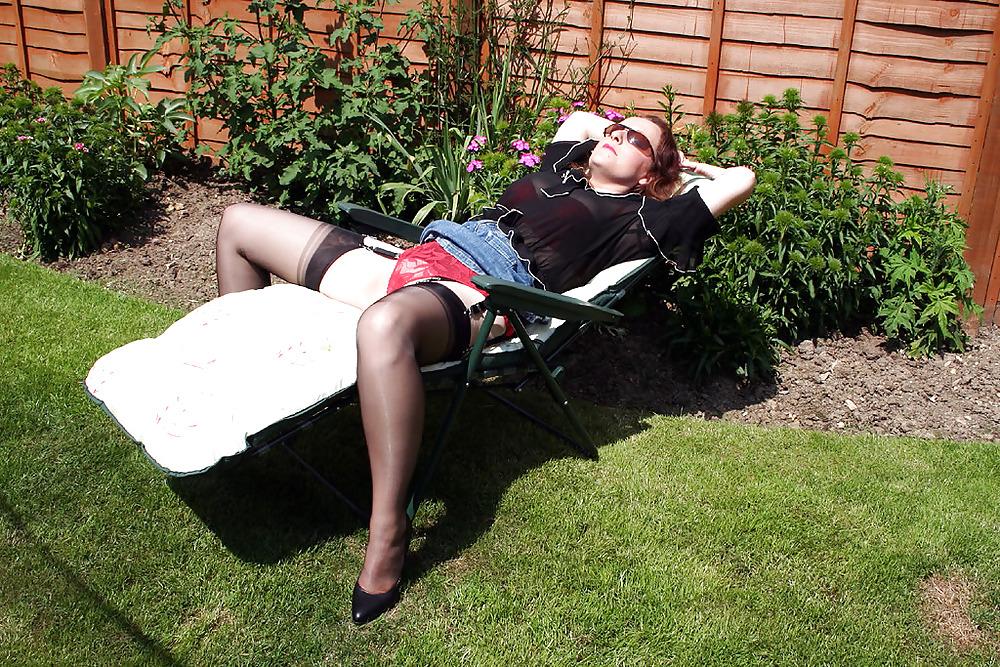 25P Hotlegs-lady stephanie 4