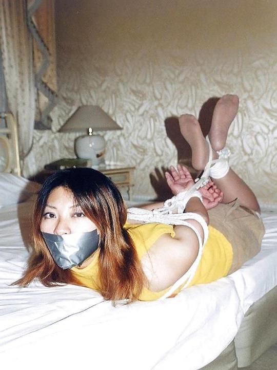 13P XCHICAS BDSM 88 (ASIATISCH)