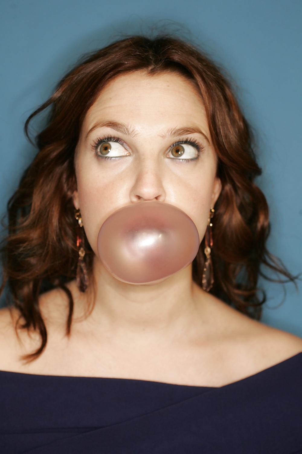 19P Drew Barrymore (HQ)