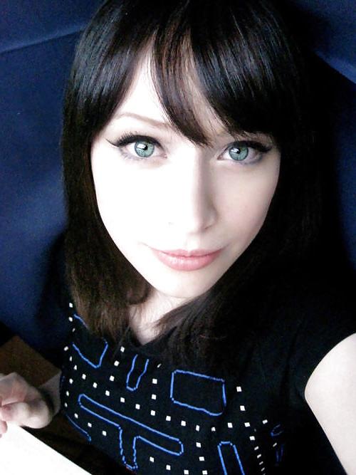 18P I love brunettes - non porn