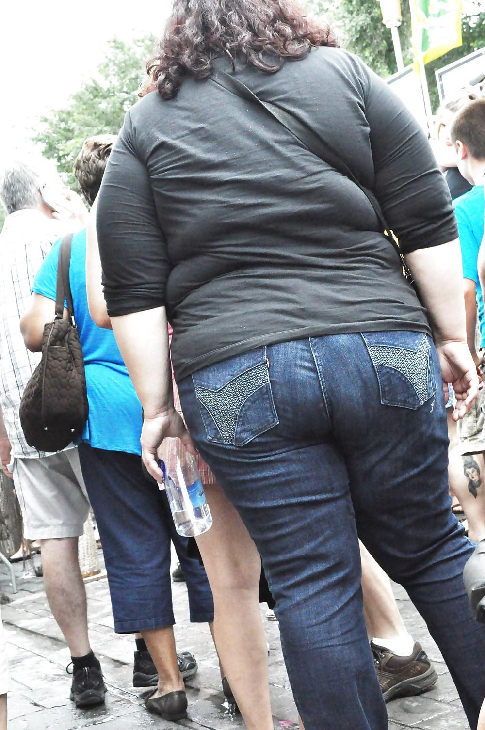 8P BBW MILF Arsch in Jeans