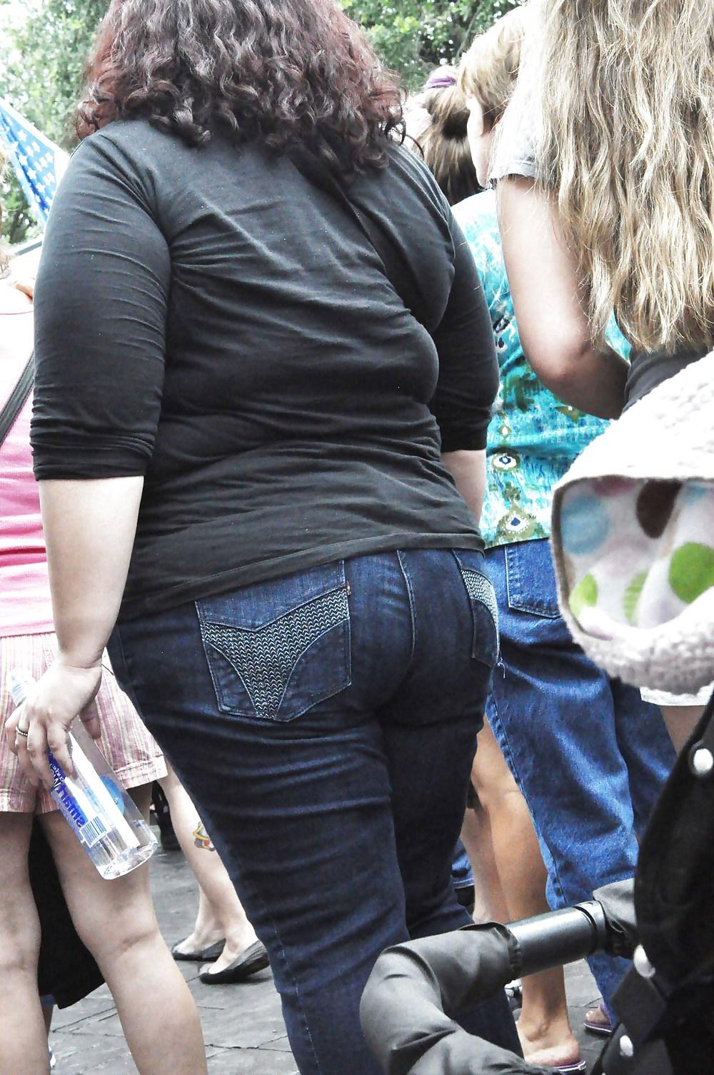 8P BBW MILF Arsch in Jeans