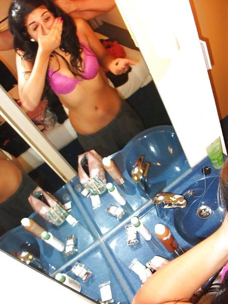 12P Indian Facebook chick (non nude)