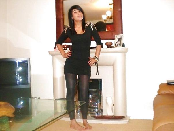 12P Indian Facebook chick (non nude)