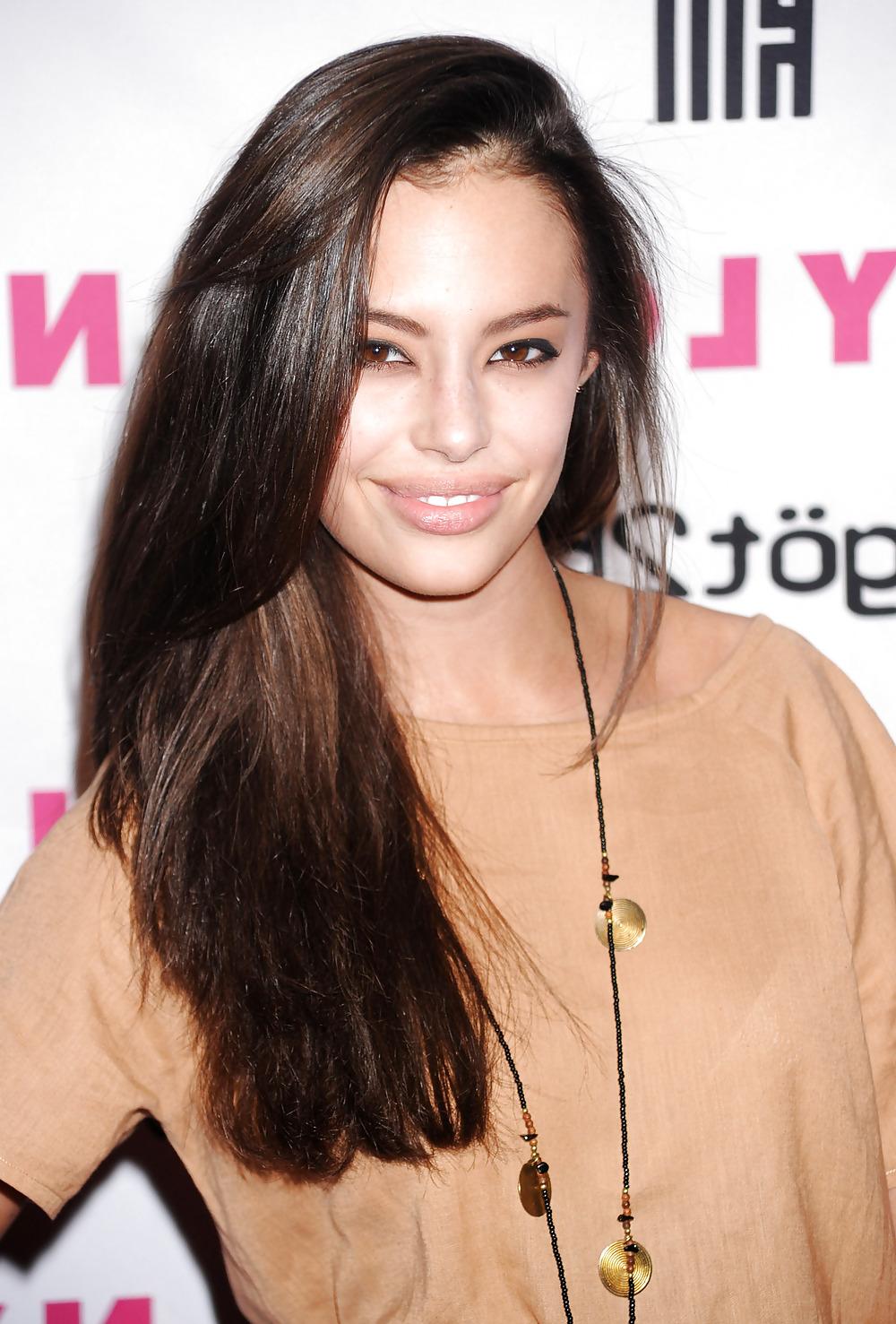 25P I love Chloe Bridges