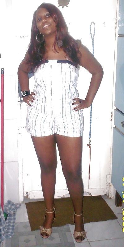 25P Babes in slums of Rio. 3 (personal files)