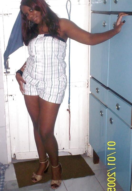 25P Babes in slums of Rio. 3 (personal files)