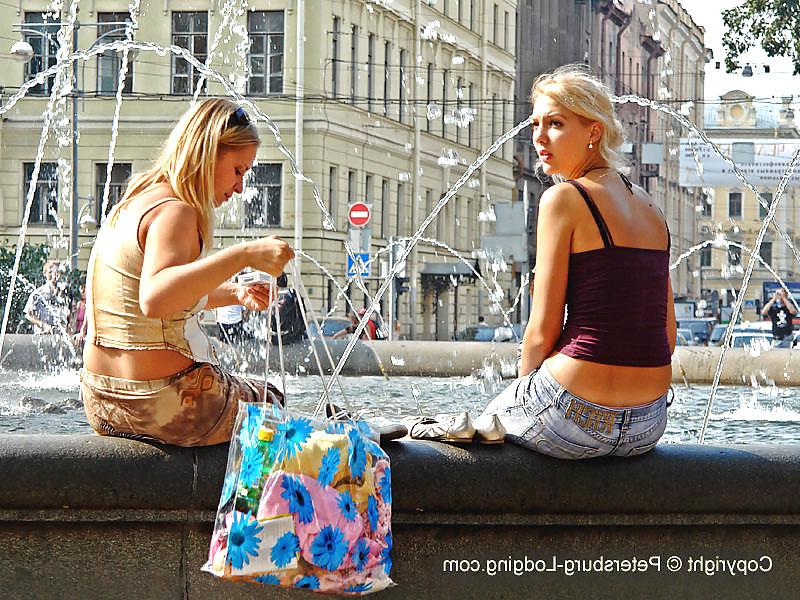 20P Russian sexy street girls