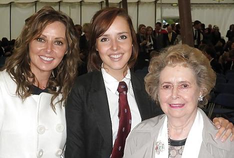 17P Carol Vorderman (mother&daughter)