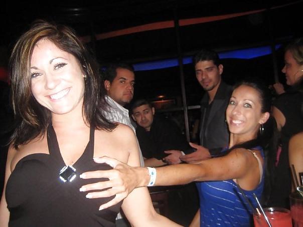 25P Facebook Finds:  Sarah S. (feat. Busty Flickr Milf)