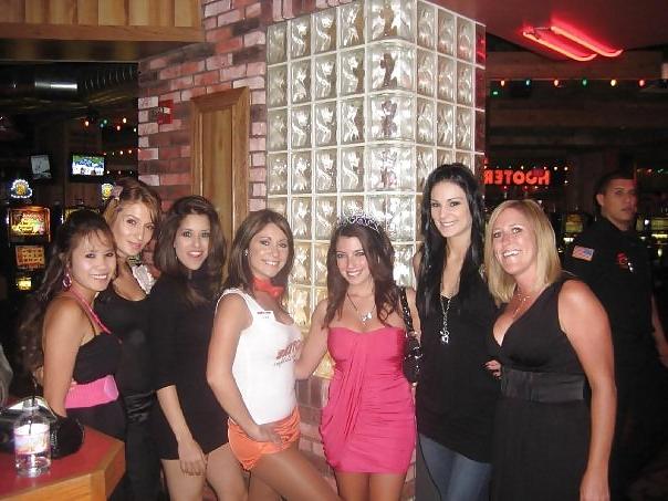 25P Facebook Finds:  Sarah S. (feat. Busty Flickr Milf)