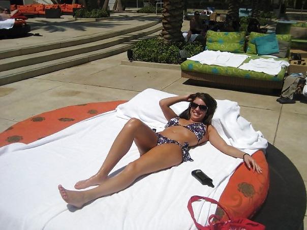 25P Facebook Finds:  Sarah S. (feat. Busty Flickr Milf)