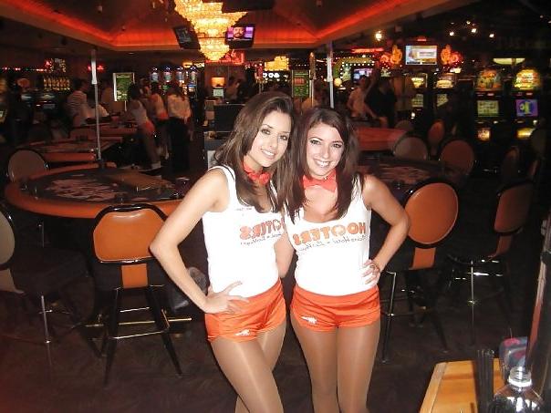 25P Facebook Finds:  Sarah S. (feat. Busty Flickr Milf)