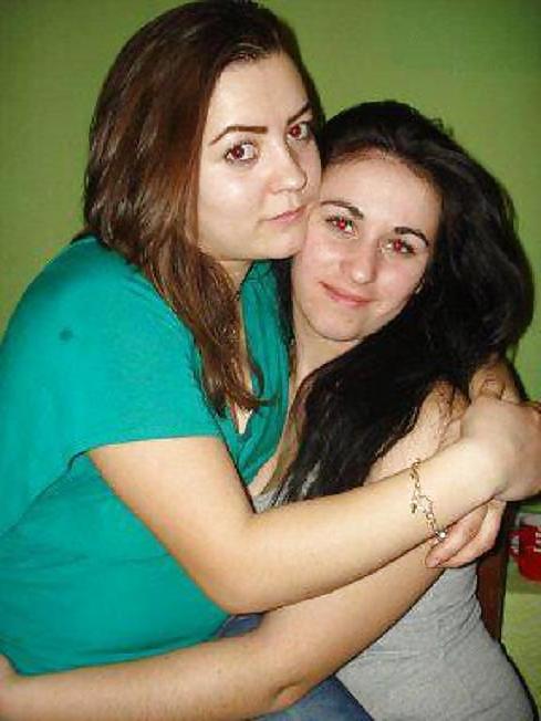 8P Romanian girl: Florentina