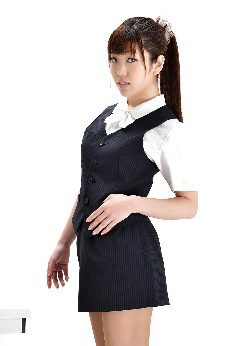 25P Office Lady: Mizuho Shiraishi