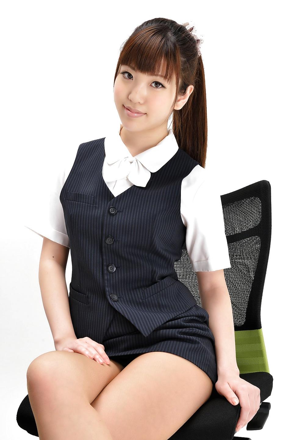 25P Office Lady: Mizuho Shiraishi