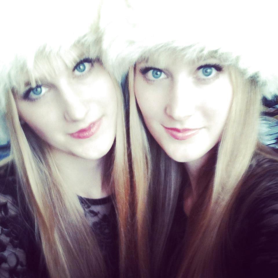 13P Harp Twins