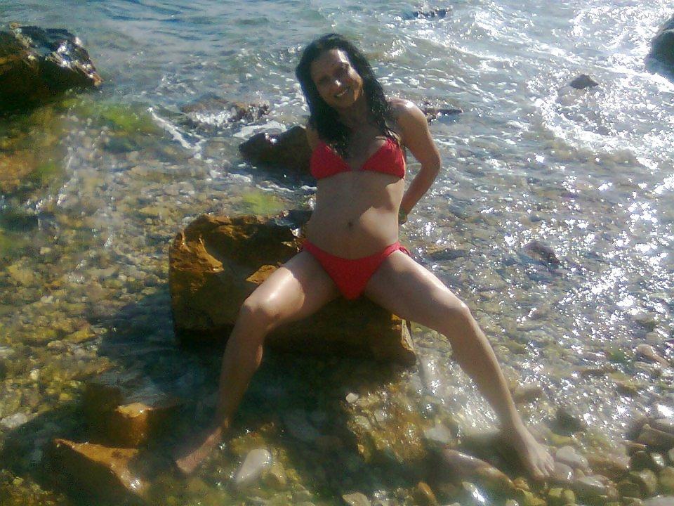 15P Romanian milf