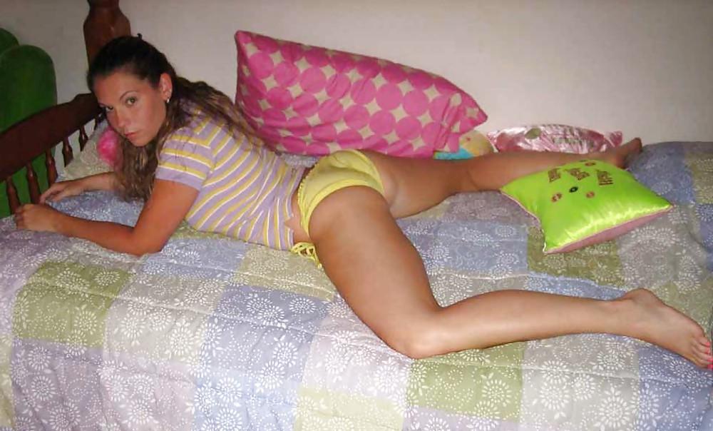 18P Non Nude beauties