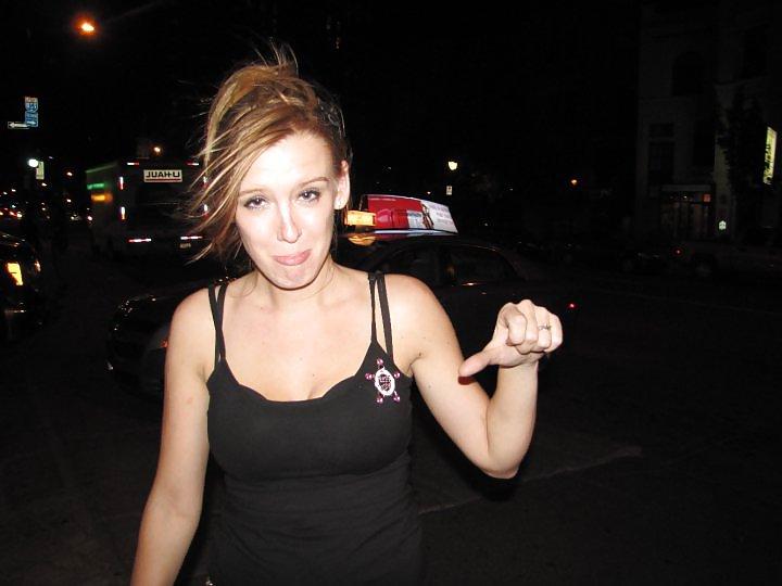 25P Sexy bitches! Non nude.