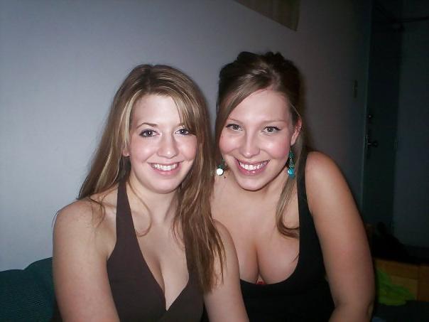 25P Sexy bitches! Non nude.