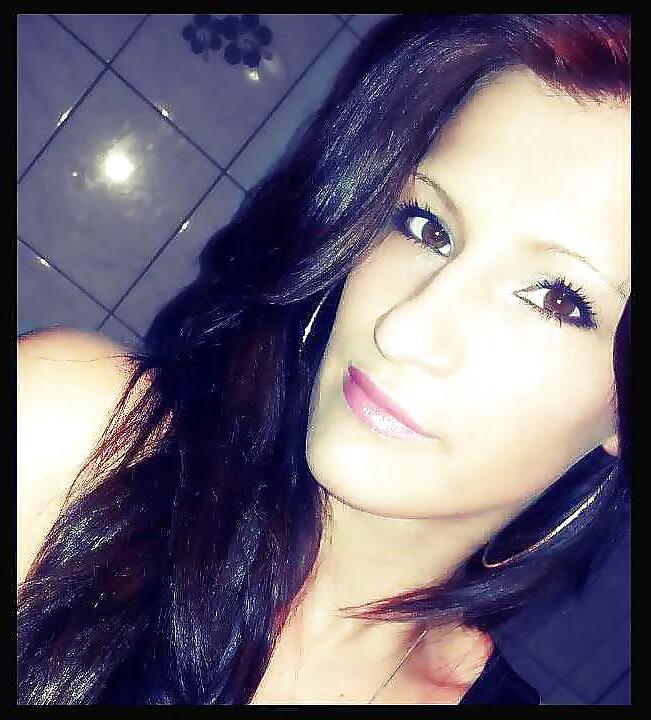25P Message your most sexy pic to me girl