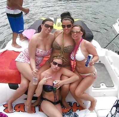 12P Amateur Big Tits Non Nude