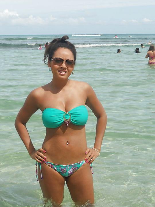 17P Asian Slut - Bikini