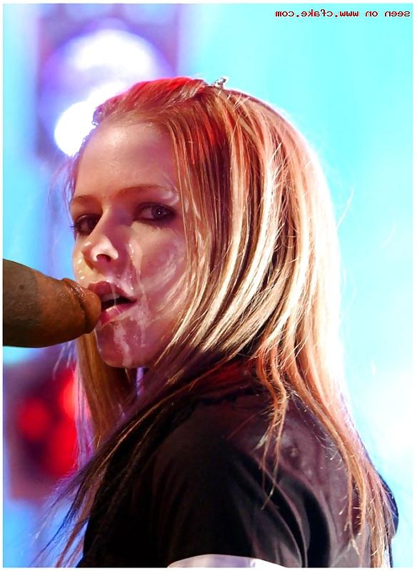24P Avril Lavigne cumshots & bukkake